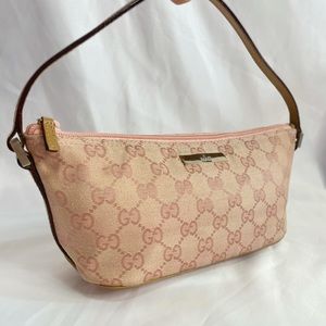 Gucci Vintage Pink Boat Bag Pochette